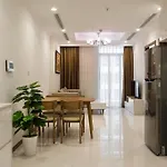 Landmark Leasing 1Br Apartment